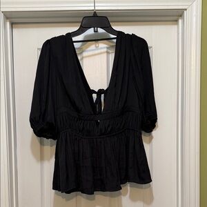 Anthropologie Dolan Puff Sleeve Deep V Peplum Top Black Size L